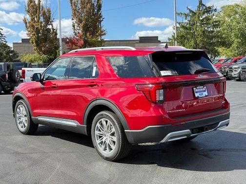 2026 Ford Explorer Platinum