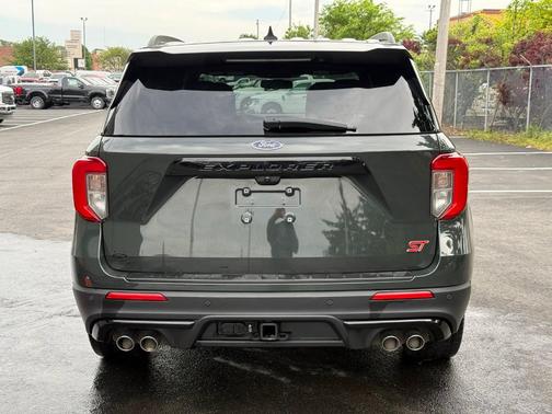 Green Metallic 2023 Ford Explorer ST