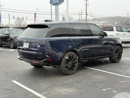 2023 Land Rover Range Rover P400 SE