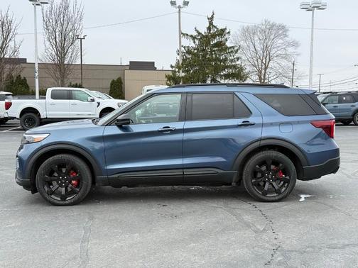 2020 Ford Explorer ST
