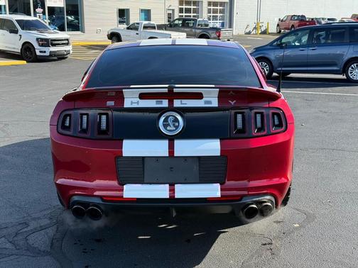 2014 Ford Shelby GT500 Base