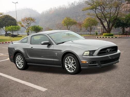 2014 Ford Mustang V6 Premium