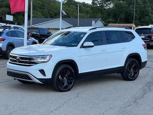 2023 Volkswagen Atlas 3.6L SE w/Technology