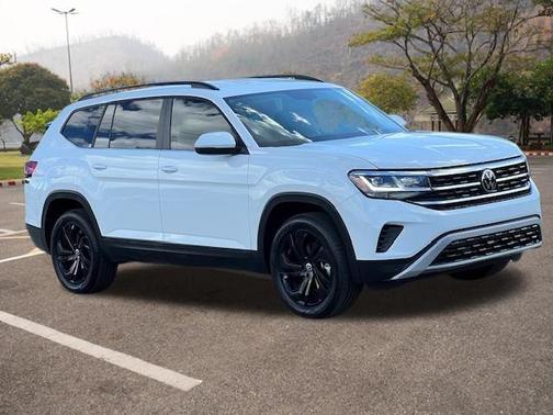 2023 Volkswagen Atlas 3.6L SE w/Technology