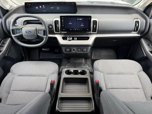 Black Metallic 2026 Ford Expedition XL