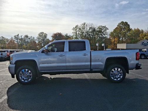 2018 GMC Sierra 2500 Denali