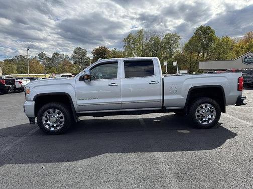 2018 GMC Sierra 2500 Denali