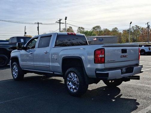 2018 GMC Sierra 2500 Denali
