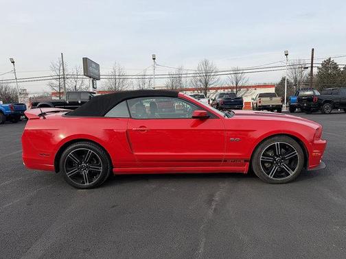 2013 Ford Mustang GT Premium
