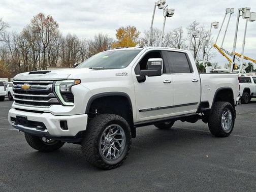 2024 Chevrolet Silverado 3500 High Country