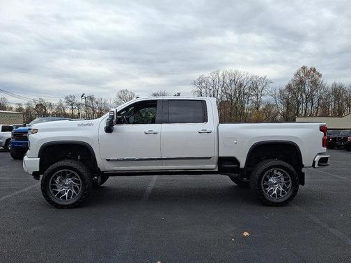 2024 Chevrolet Silverado 3500 High Country