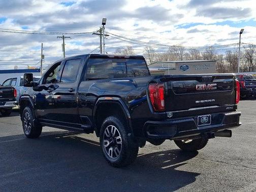 2023 GMC Sierra 2500 AT4