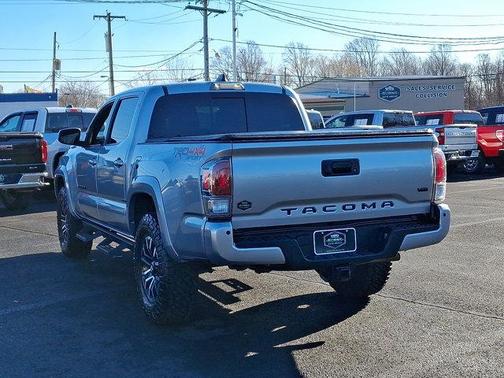 2022 Toyota Tacoma TRD Sport