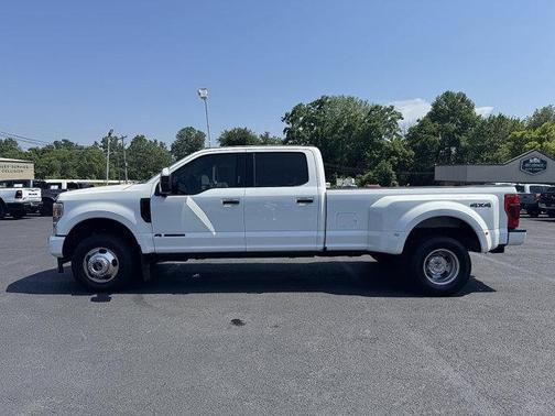 2022 Ford F-350 Limited