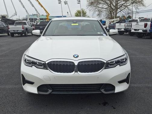 2022 BMW 330 i xDrive