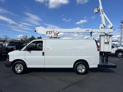 2009 Chevrolet Express 3500 Cargo
