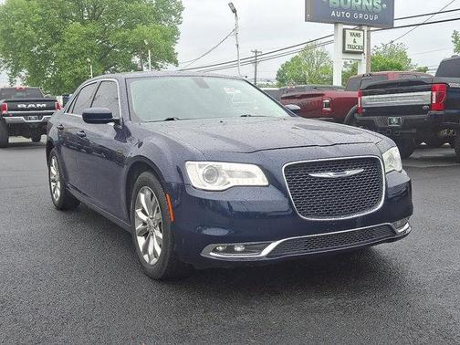 2016 Chrysler 300 Limited