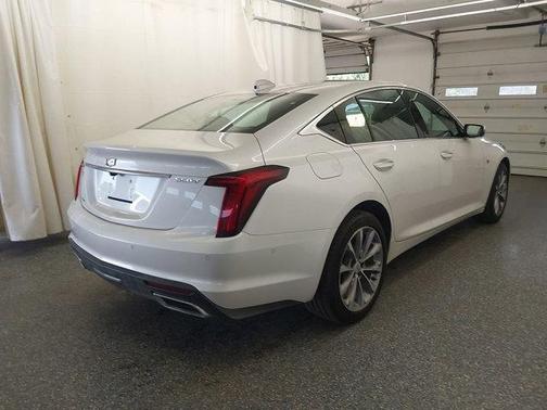 2022 Cadillac CT5 Premium Luxury AWD
