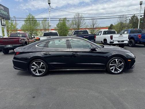 2022 Hyundai SONATA SEL Plus