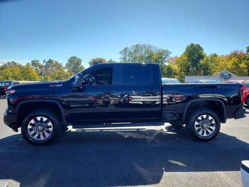 2024 Chevrolet Silverado 2500 Custom