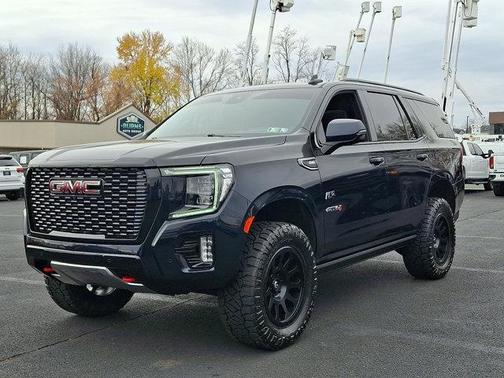 2023 GMC Yukon AT4