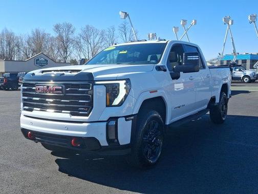2024 GMC Sierra 2500 AT4