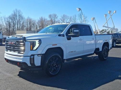 2024 GMC Sierra 2500 AT4