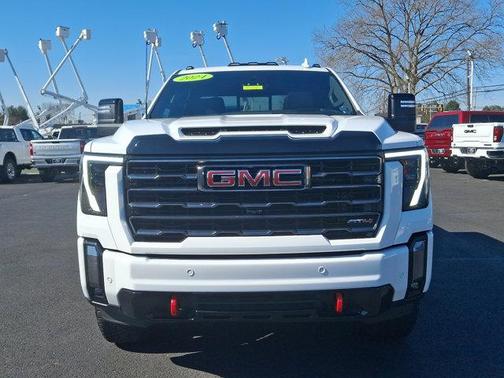2024 GMC Sierra 2500 AT4