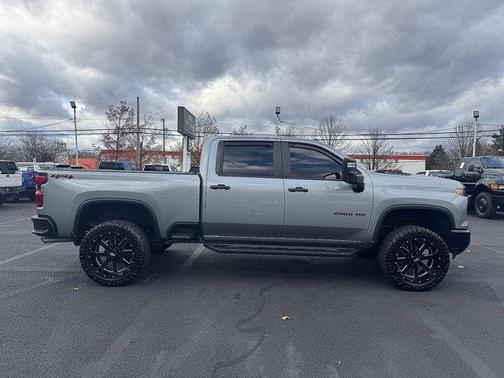 2024 Chevrolet Silverado 2500 Custom