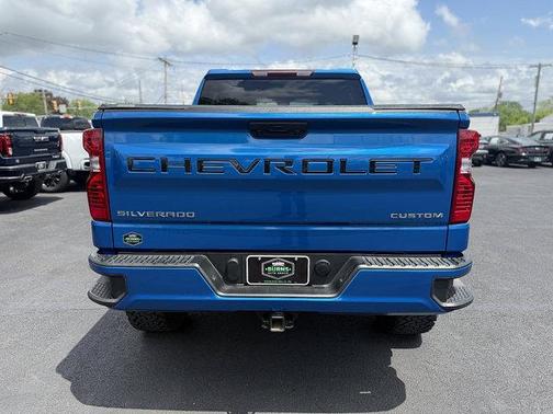 2022 Chevrolet Silverado 1500 Custom
