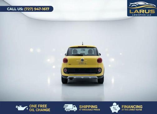 Giallo (Yellow) 2014 FIAT 500L Trekking