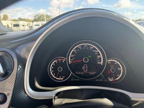 2014 Volkswagen Beetle DSG 2.0T R-Line