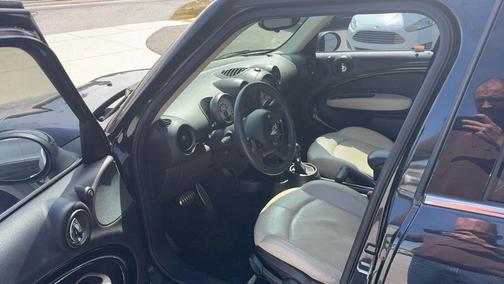 2014 MINI Countryman Cooper S