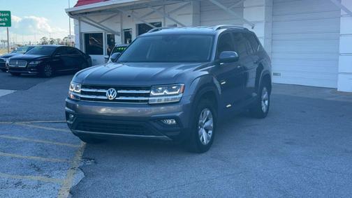2018 Volkswagen Atlas SE w/Tech Pkg Sport Utility 4D