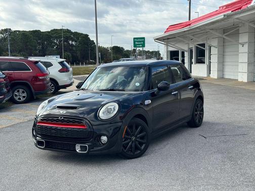 2017 MINI Hardtop Cooper S