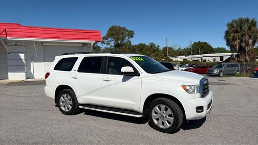 2010 Toyota Sequoia SR5