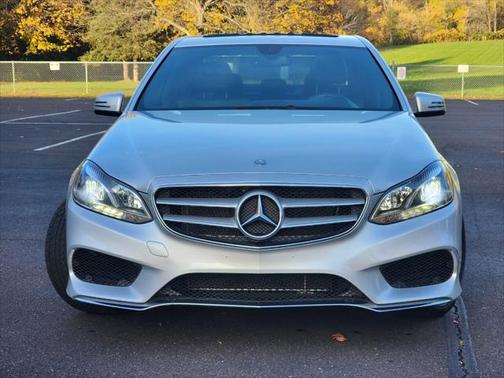 Diamond Silver Metallic 2014 Mercedes-Benz E-Class E 350 Luxury 4dr Sedan