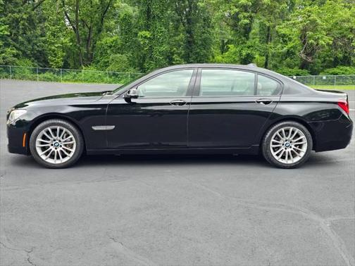 2013 BMW 750 Li xDrive