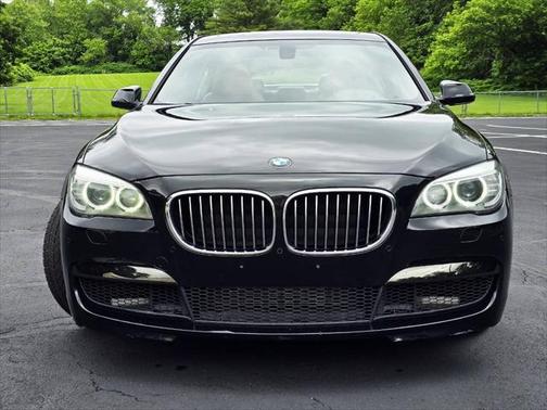 2013 BMW 750 Li xDrive