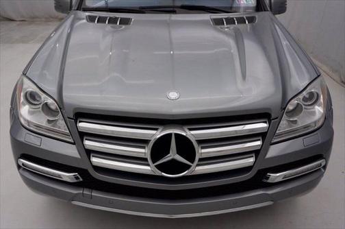 2012 Mercedes-Benz GL-Class GL 550 4MATIC
