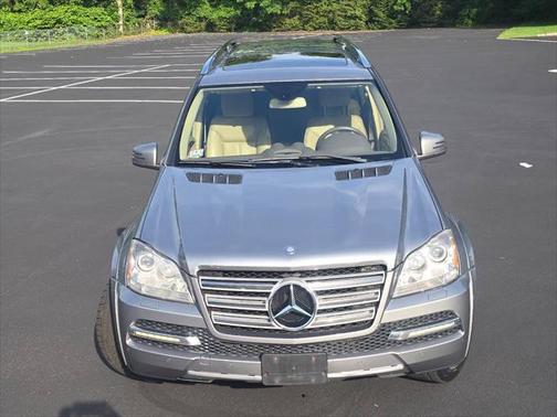 2012 Mercedes-Benz GL-Class GL 550 4MATIC