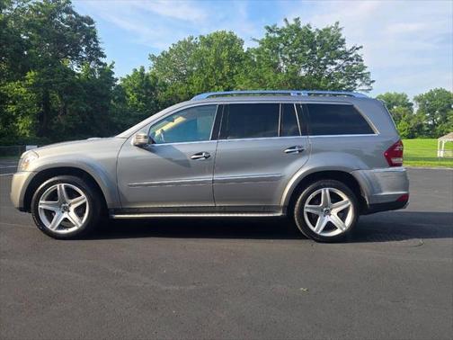 2012 Mercedes-Benz GL-Class GL 550 4MATIC