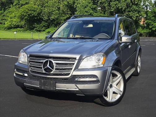 2012 Mercedes-Benz GL-Class GL 550 4MATIC