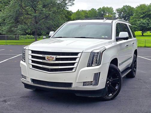 2017 Cadillac Escalade Platinum