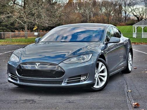 2013 Tesla Model S Performance