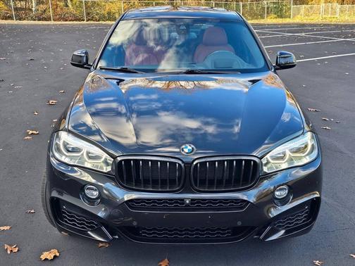 2018 BMW X6 xDrive50i