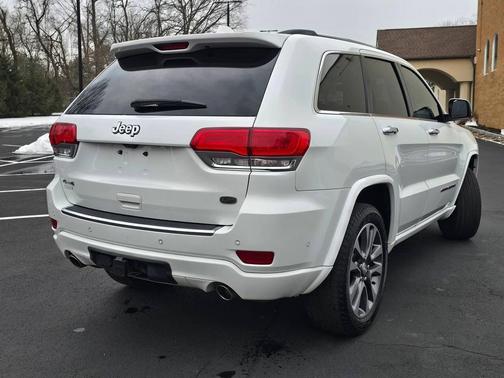 Bright White Clearcoat 2018 Jeep Grand Cherokee Limited