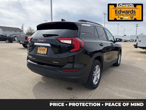 Ebony Twilight Metallic 2022 GMC Terrain SLE