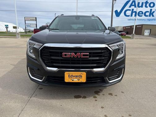 Ebony Twilight Metallic 2022 GMC Terrain SLE