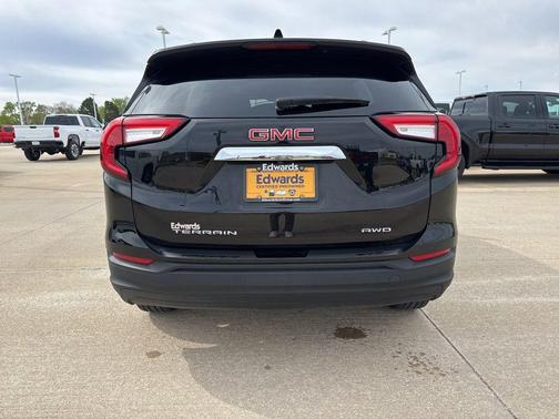 Ebony Twilight Metallic 2022 GMC Terrain SLE